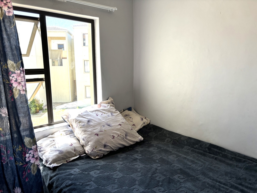 2 Bedroom Property for Sale in Guldenland Western Cape